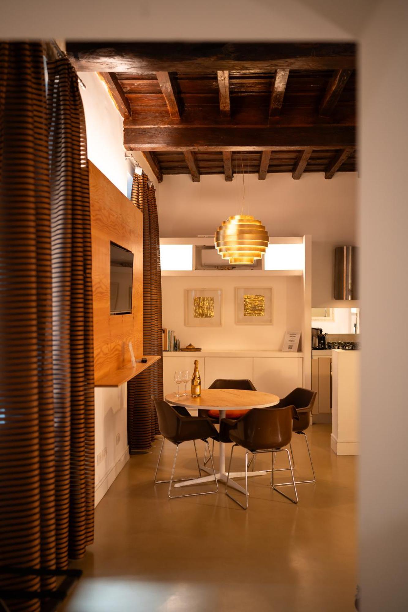 Gold Spanish's Steps Apartamento